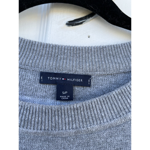 Tommy Hilfiger Gray Striped Knit Sweater Gold Button Shoulder Size S - Picture 3 of 10